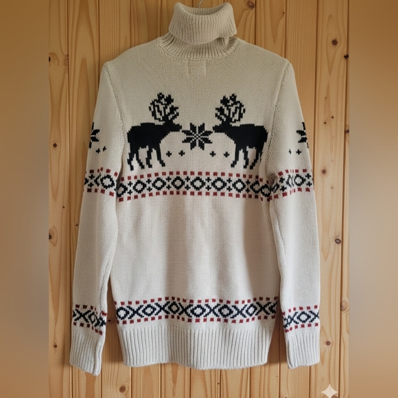 Men's H&M Cream Turtleneck Sweater with Reindeer Design, Thick And Warm - Picture 2 of 8
